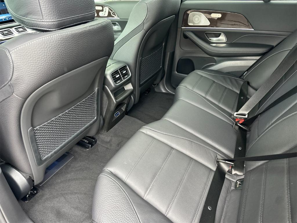 new 2026 Mercedes-Benz GLE 450 car, priced at $87,760