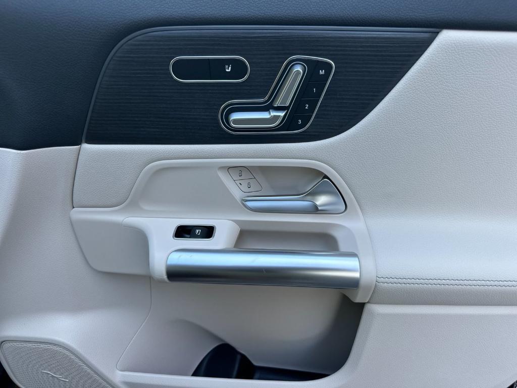 new 2026 Mercedes-Benz GLA 250 car, priced at $50,340