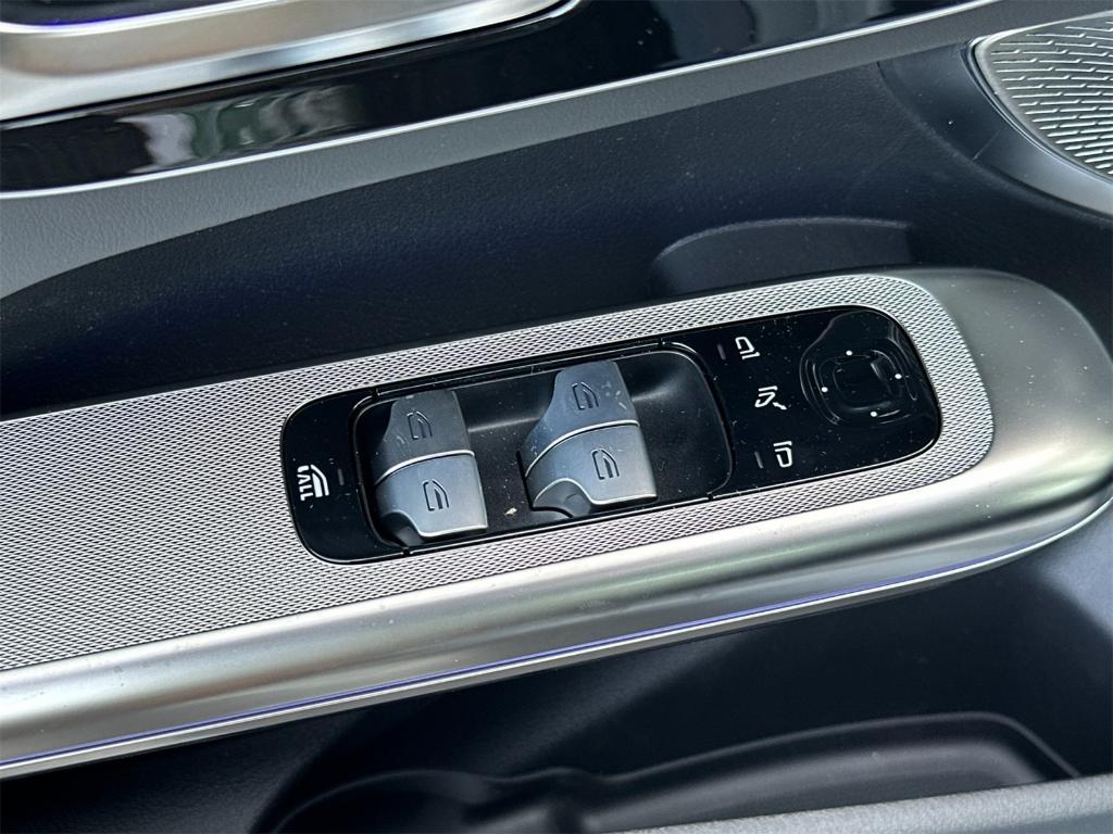 new 2026 Mercedes-Benz AMG CLE 53 car, priced at $102,100