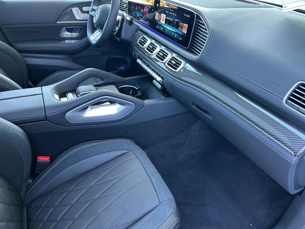 new 2026 Mercedes-Benz AMG GLE 53 car, priced at $105,675