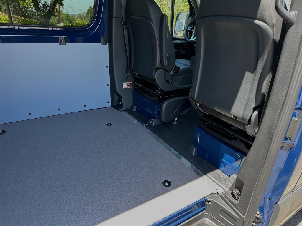 used 2024 Mercedes-Benz Sprinter 2500 car, priced at $55,608