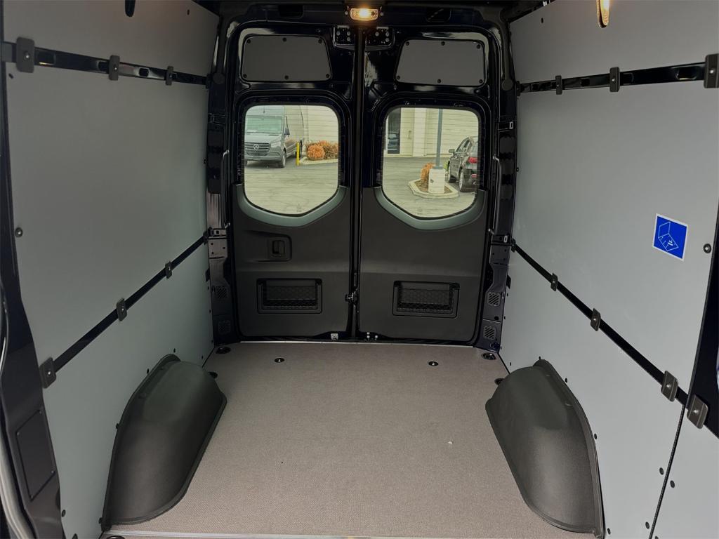 used 2024 Mercedes-Benz Sprinter 2500 car, priced at $56,697