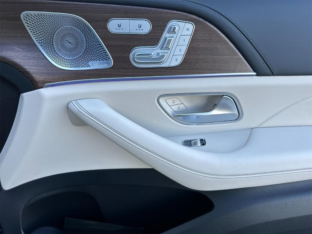 new 2026 Mercedes-Benz AMG GLE 63 car, priced at $141,390