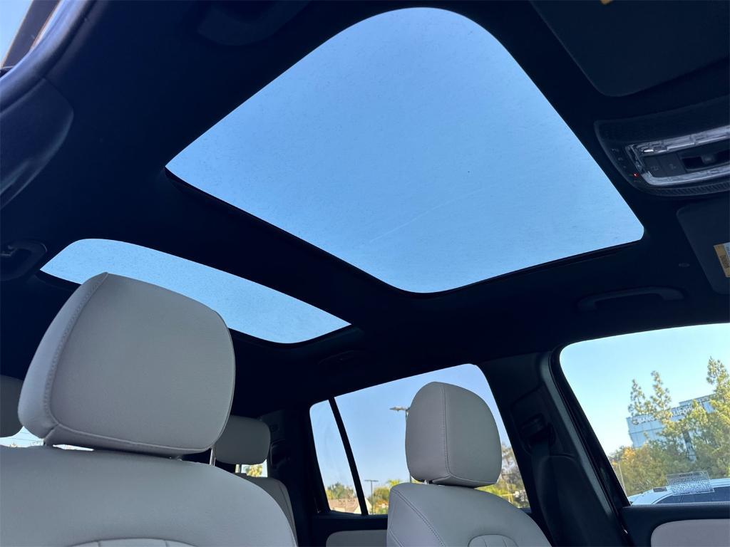 new 2026 Mercedes-Benz GLB 250 car, priced at $49,990