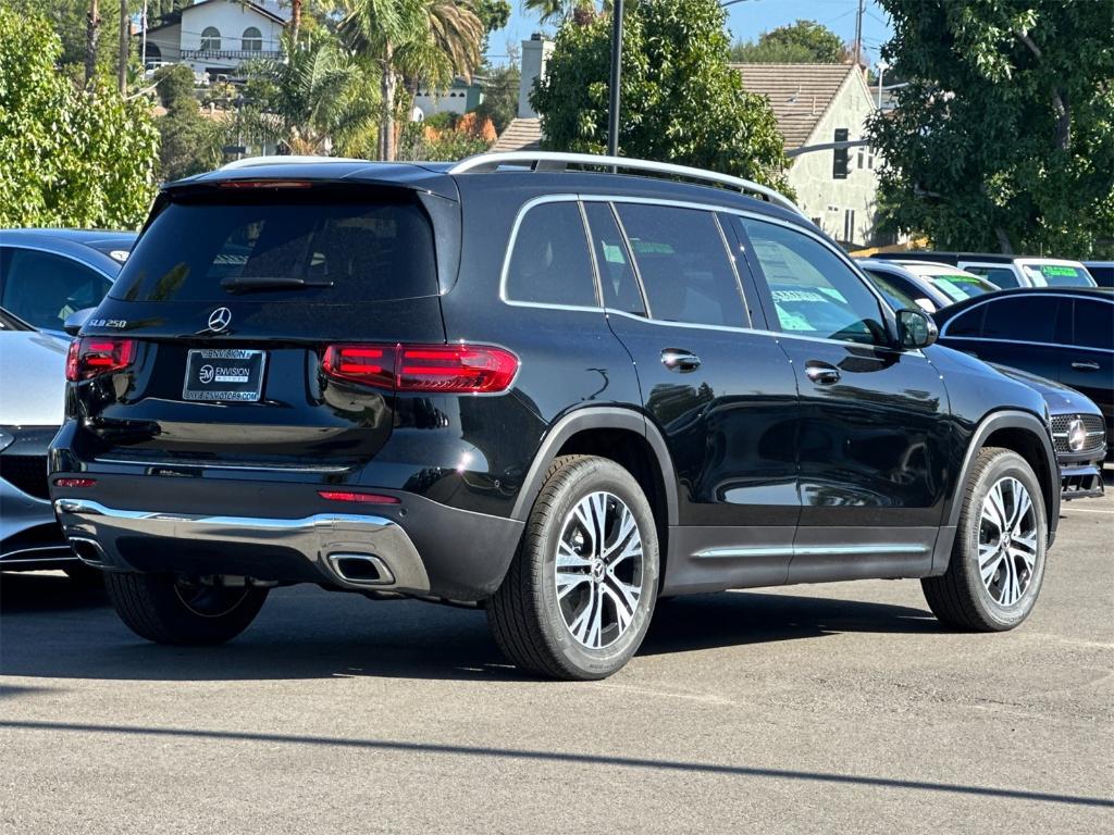 new 2026 Mercedes-Benz GLB 250 car, priced at $49,990