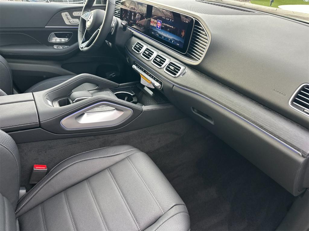 new 2026 Mercedes-Benz GLE 350 car, priced at $86,070
