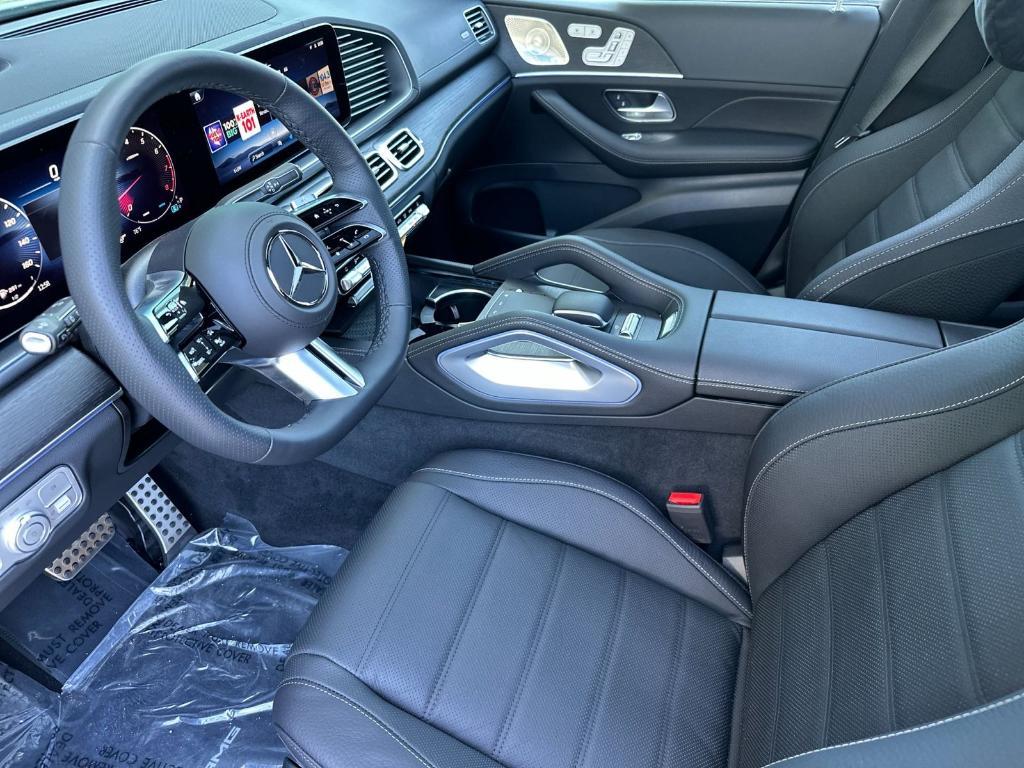 new 2026 Mercedes-Benz GLS 580 car, priced at $124,545