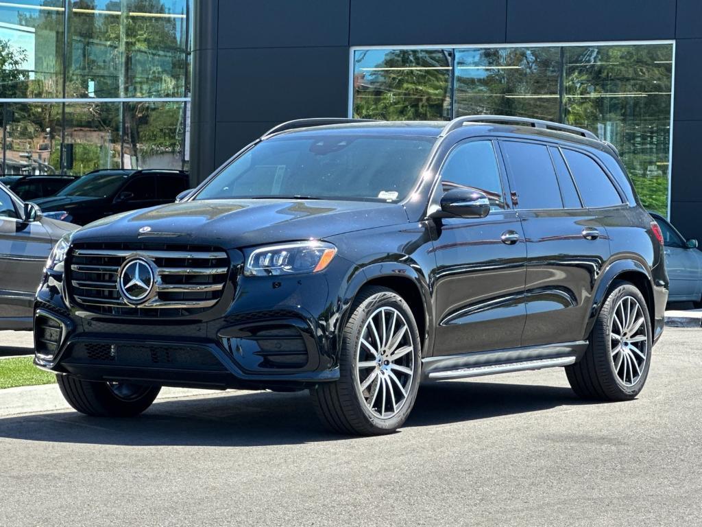 new 2026 Mercedes-Benz GLS 580 car, priced at $124,545