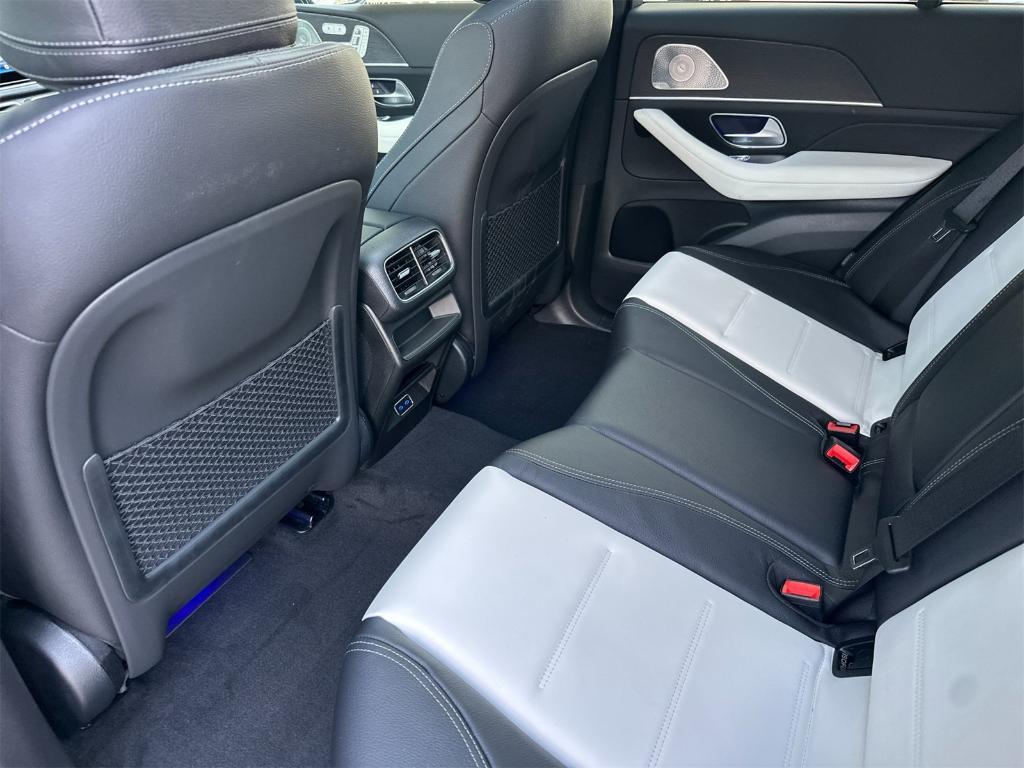 new 2026 Mercedes-Benz GLE 450 car, priced at $95,700