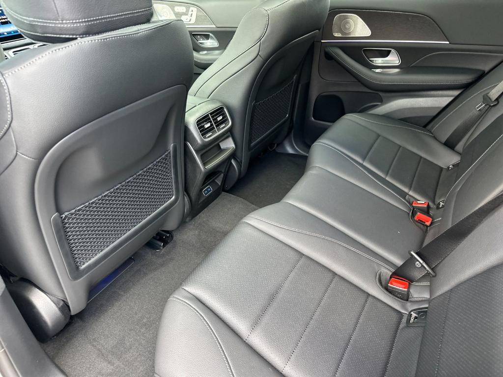 new 2026 Mercedes-Benz GLE 450 car, priced at $83,465
