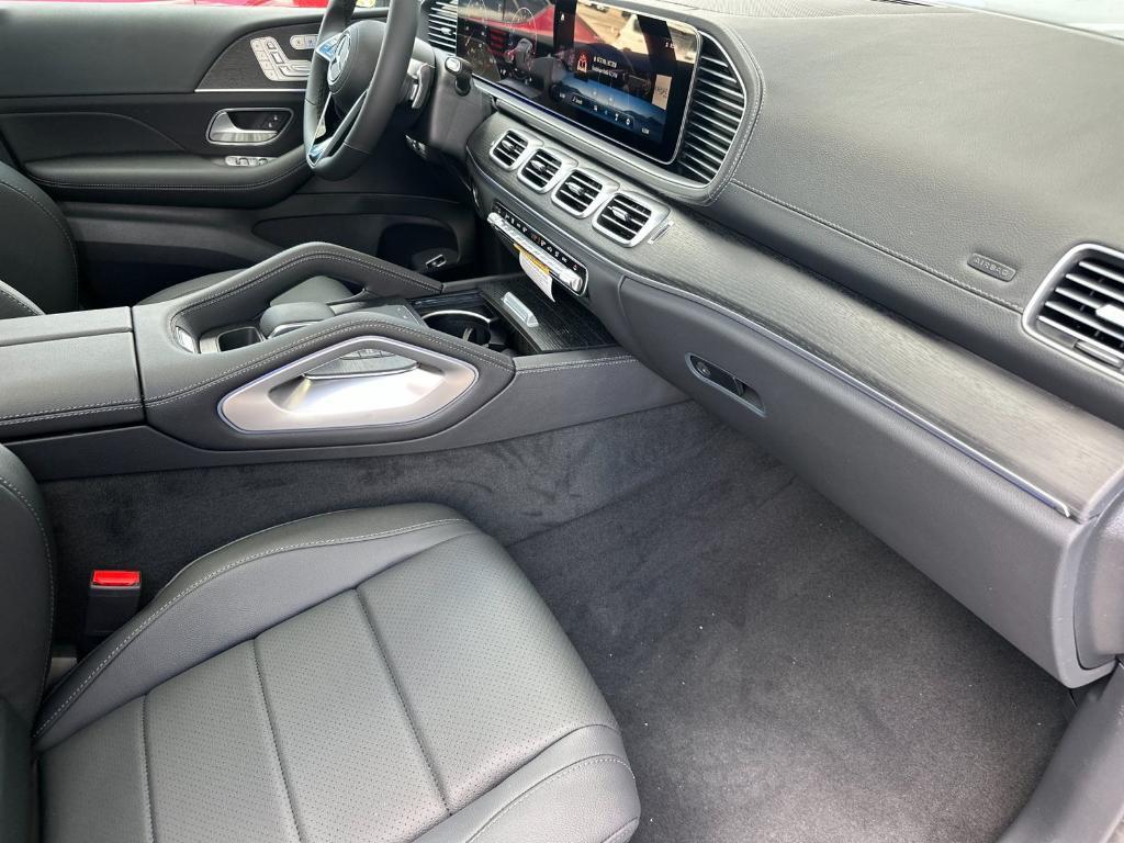 new 2026 Mercedes-Benz GLE 450 car, priced at $83,465