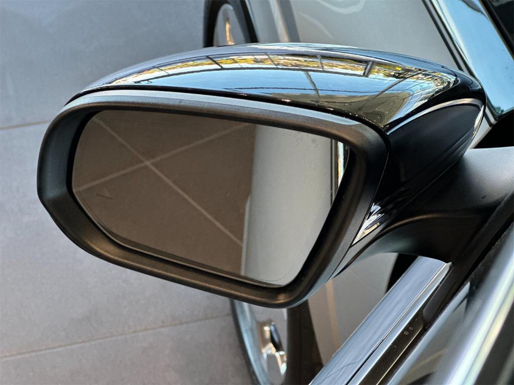 new 2026 Mercedes-Benz Maybach GLS 600 car, priced at $219,850