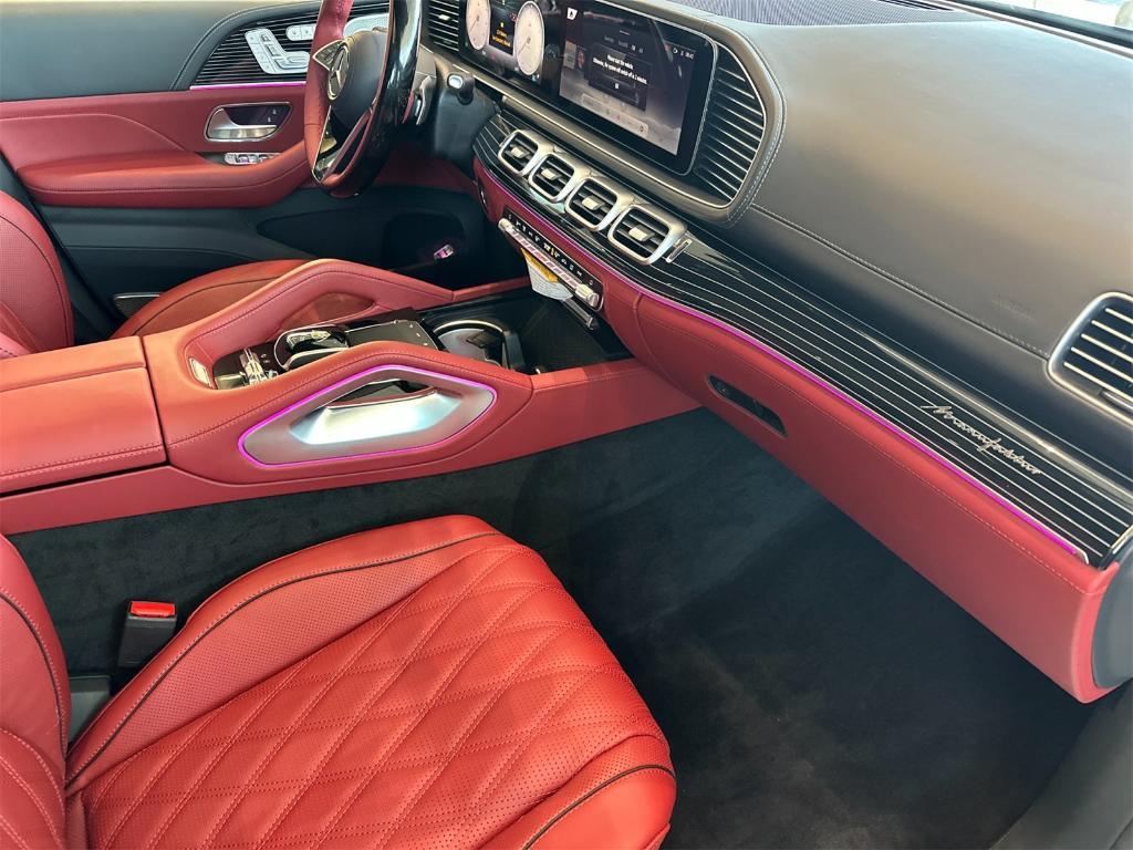 new 2026 Mercedes-Benz Maybach GLS 600 car, priced at $219,850