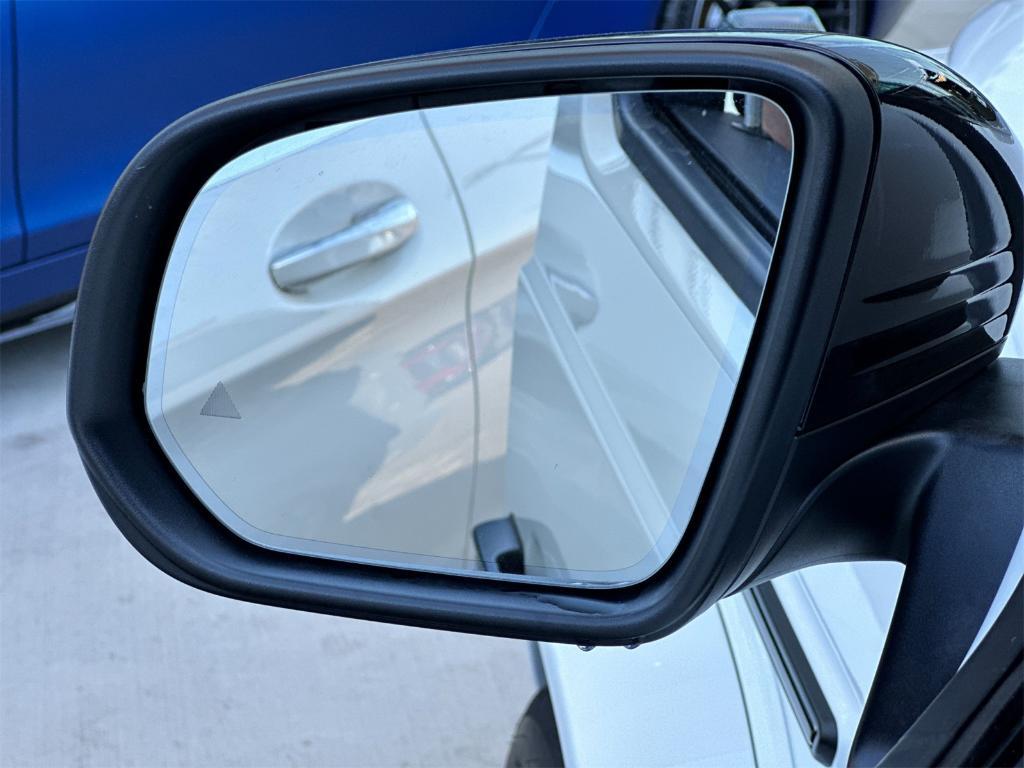 new 2025 Mercedes-Benz G-Class car, priced at $176,030