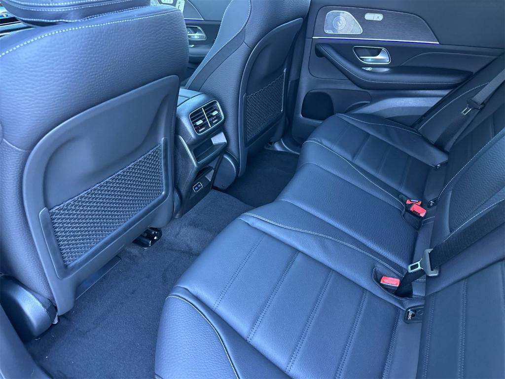 new 2026 Mercedes-Benz GLE 450 car, priced at $87,370