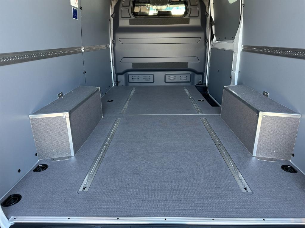 new 2025 Mercedes-Benz Sprinter 2500 car, priced at $69,147