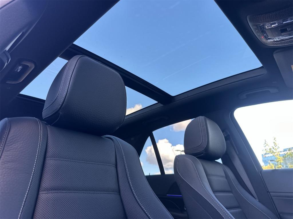 new 2026 Mercedes-Benz GLE 580 car, priced at $94,550