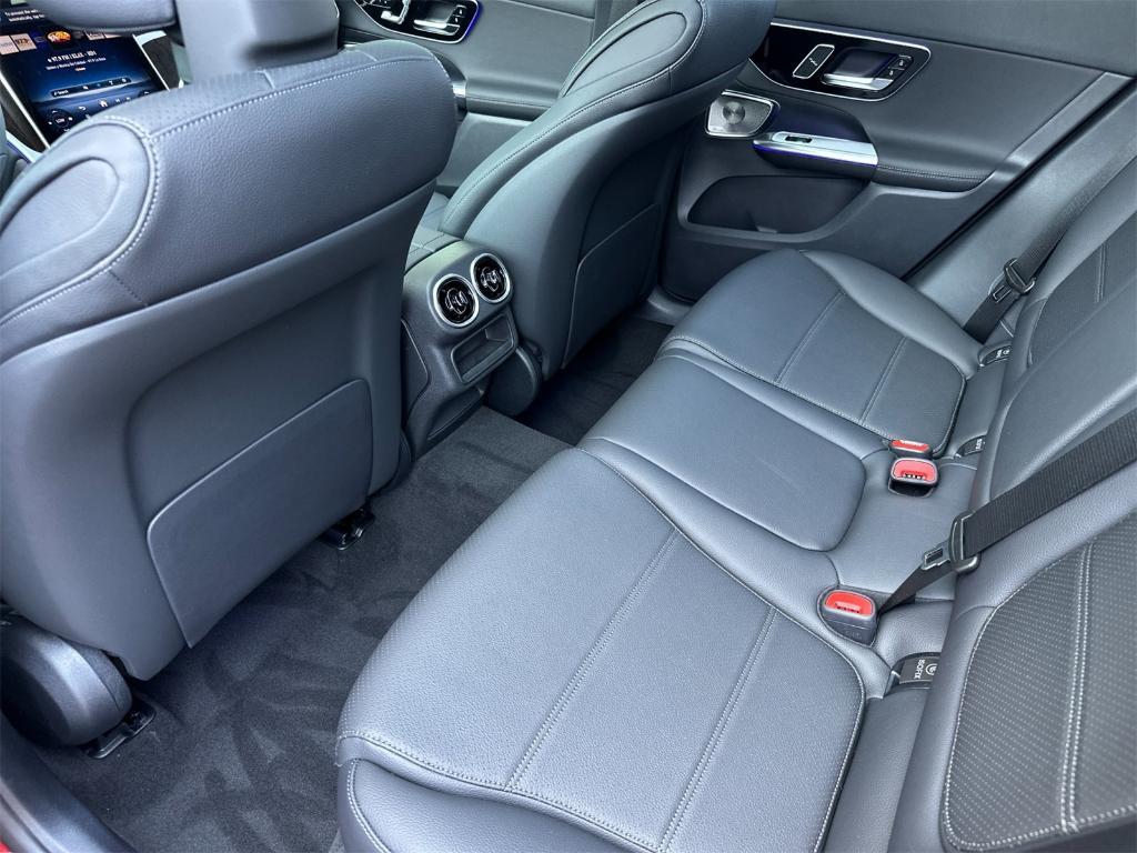 new 2025 Mercedes-Benz GLC 300 car, priced at $60,305