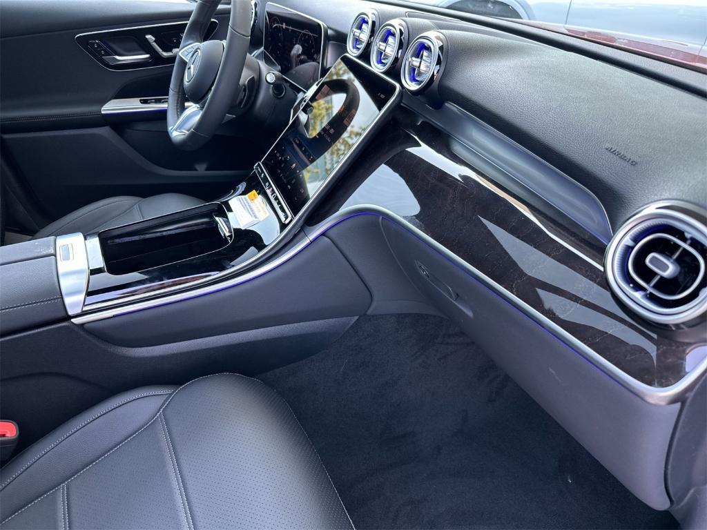 new 2025 Mercedes-Benz GLC 300 car, priced at $60,305
