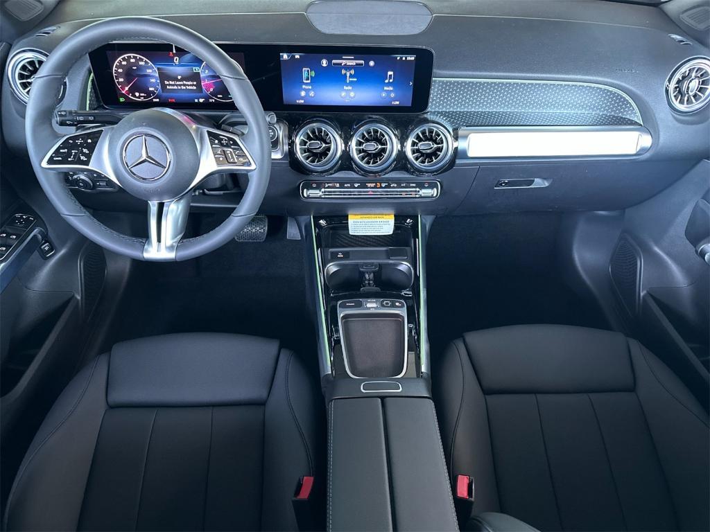 new 2025 Mercedes-Benz GLB 250 car, priced at $49,870