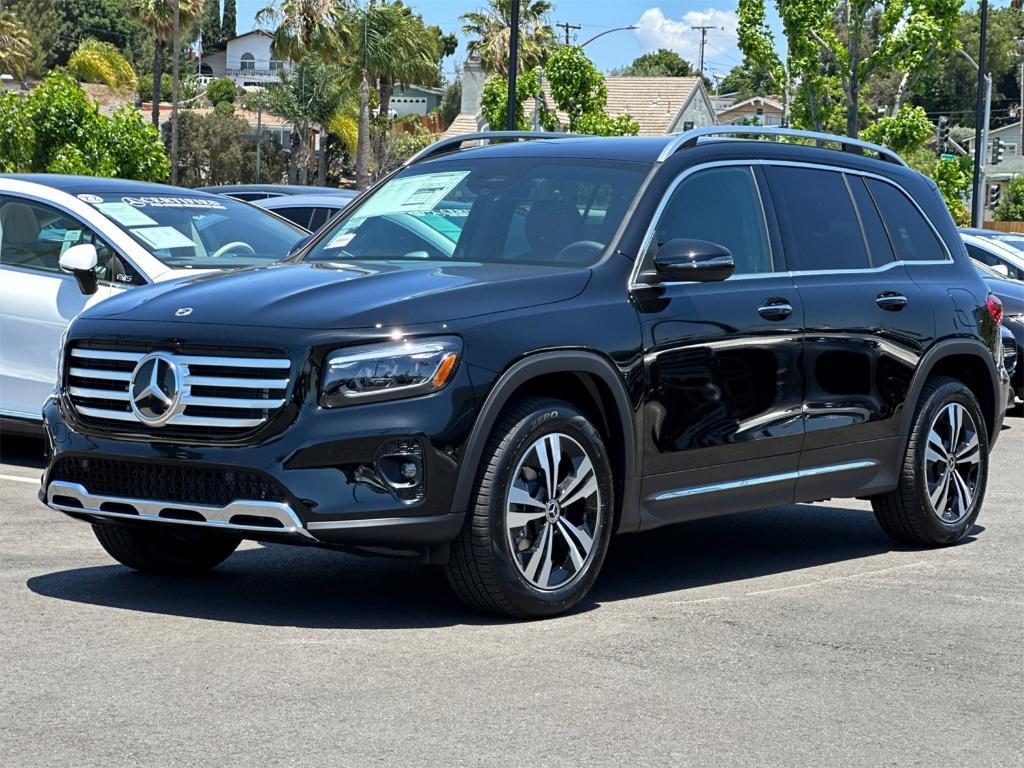 new 2025 Mercedes-Benz GLB 250 car, priced at $49,870