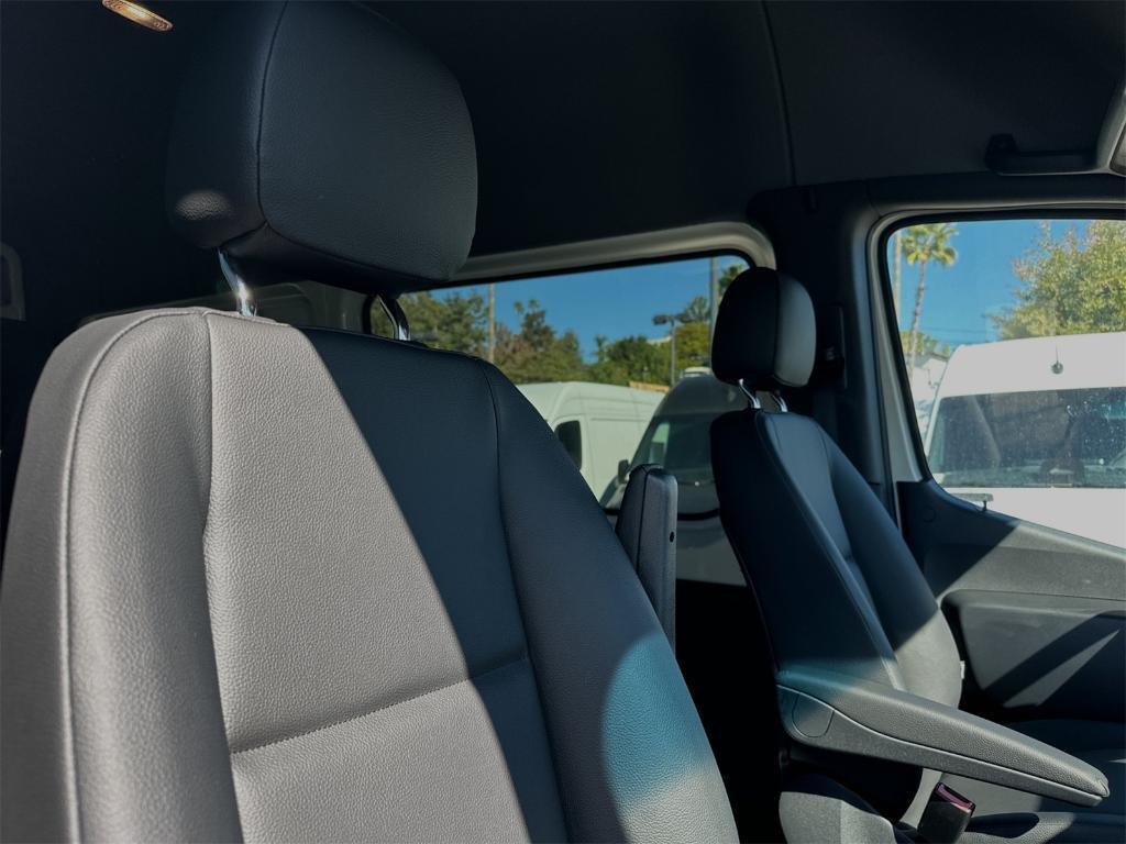 new 2025 Mercedes-Benz Sprinter 2500 car, priced at $78,347