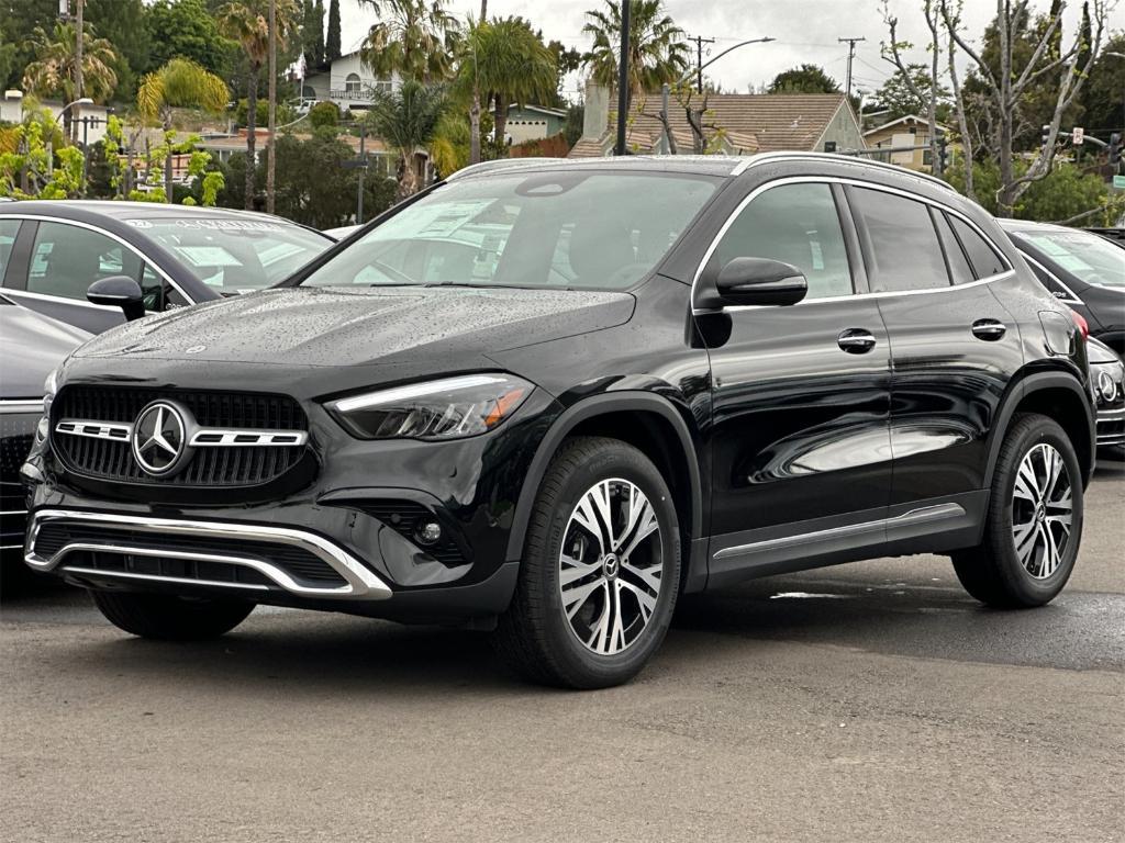 new 2025 Mercedes-Benz GLA 250 car, priced at $45,845