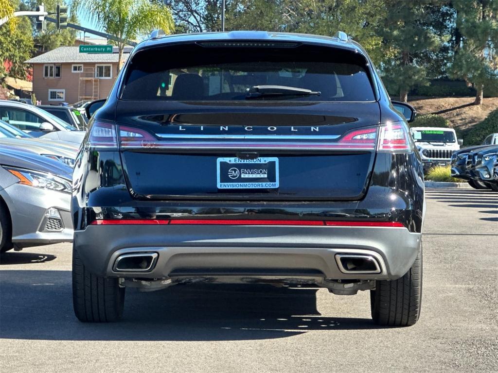 used 2022 Lincoln Nautilus car, priced at $29,897