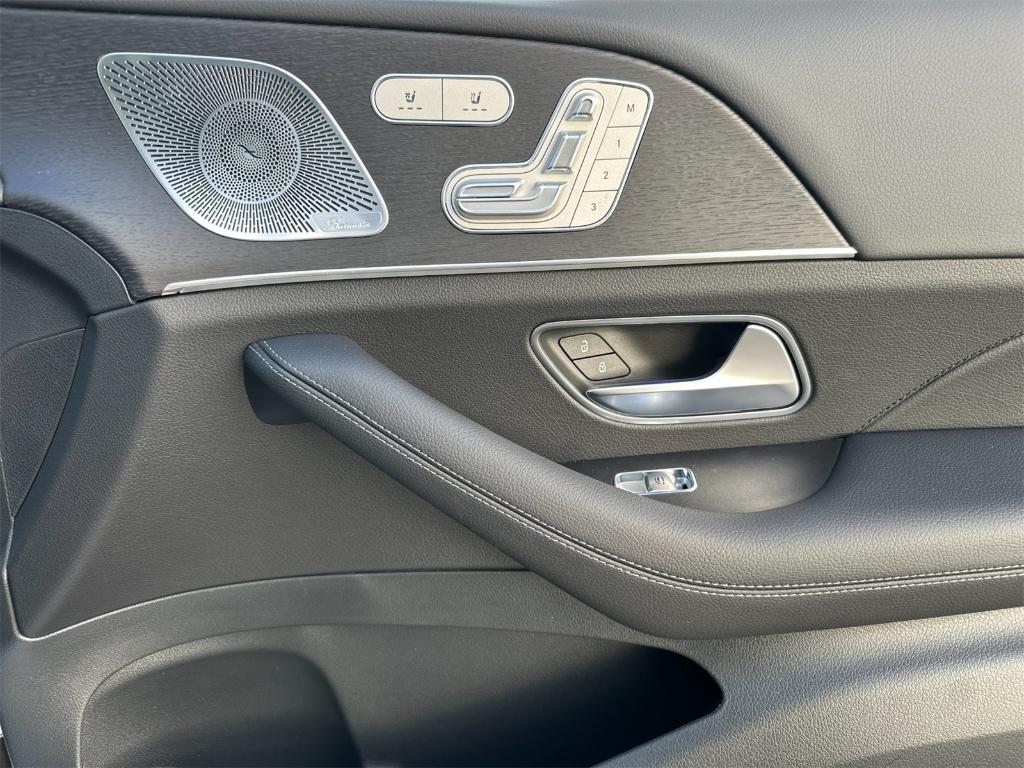 new 2026 Mercedes-Benz GLE 350 car, priced at $79,420