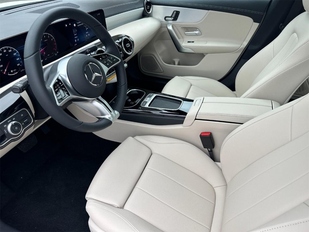 new 2025 Mercedes-Benz CLA 250 car, priced at $43,500