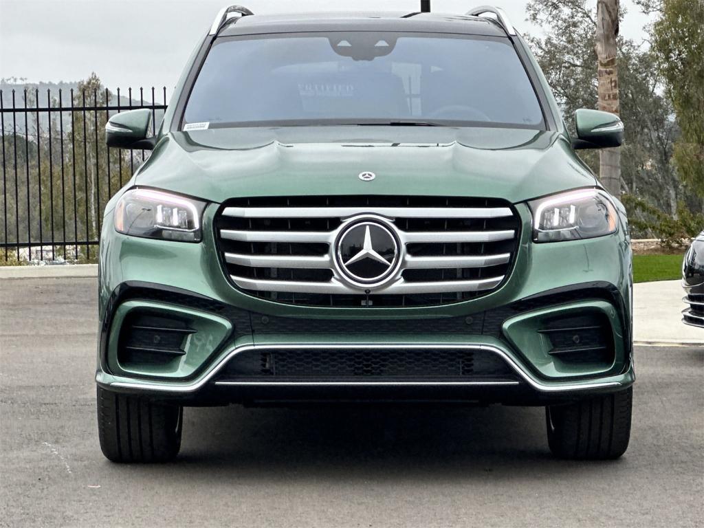 new 2025 Mercedes-Benz GLS 580 car, priced at $129,410