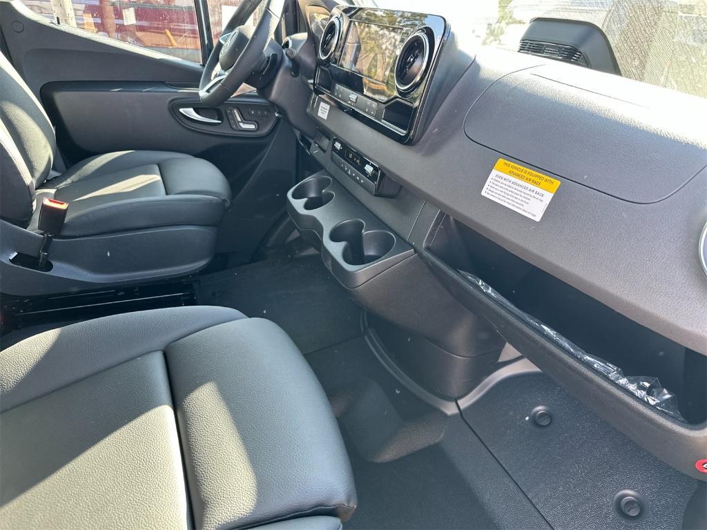new 2025 Mercedes-Benz Sprinter 2500 car, priced at $82,902