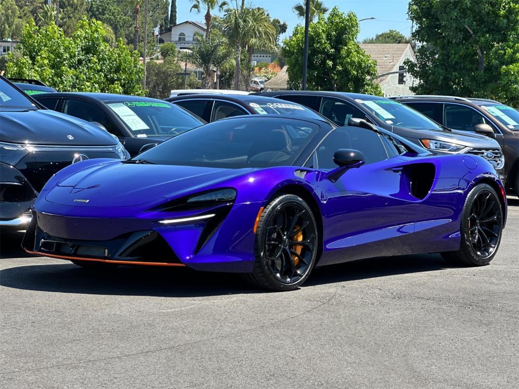used 2025 McLaren Artura car, priced at $243,995