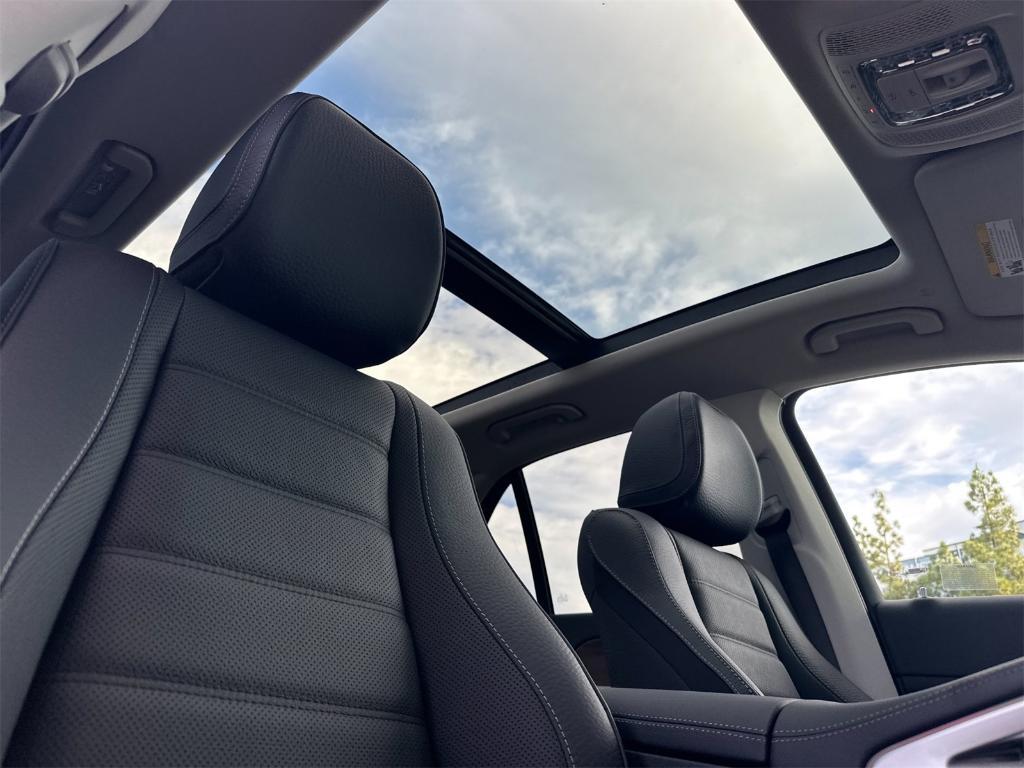 new 2026 Mercedes-Benz GLE 350 car, priced at $80,620