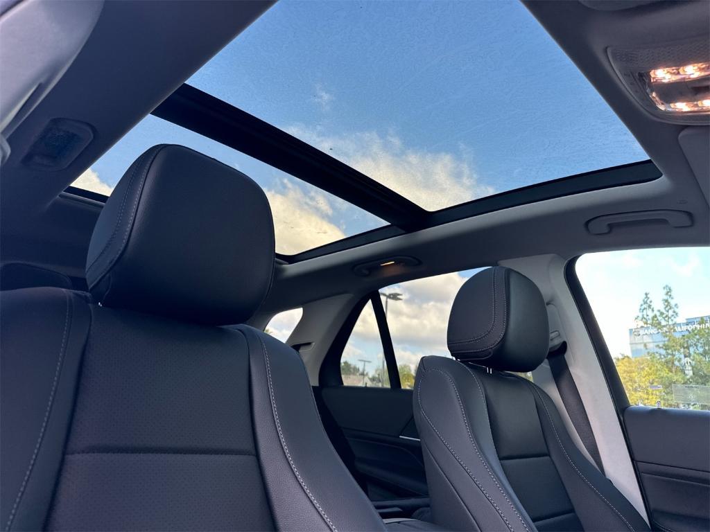 new 2026 Mercedes-Benz GLE 350 car, priced at $77,250