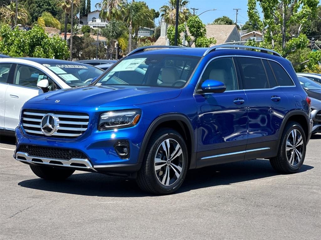 new 2025 Mercedes-Benz GLB 250 car, priced at $50,620