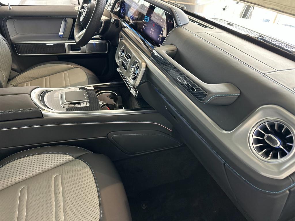 new 2025 Mercedes-Benz G-Class car, priced at $190,275
