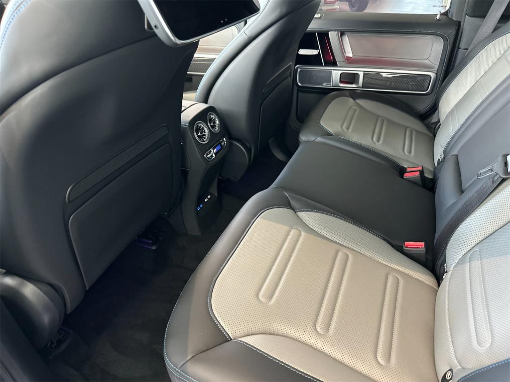 new 2025 Mercedes-Benz G-Class car, priced at $190,275