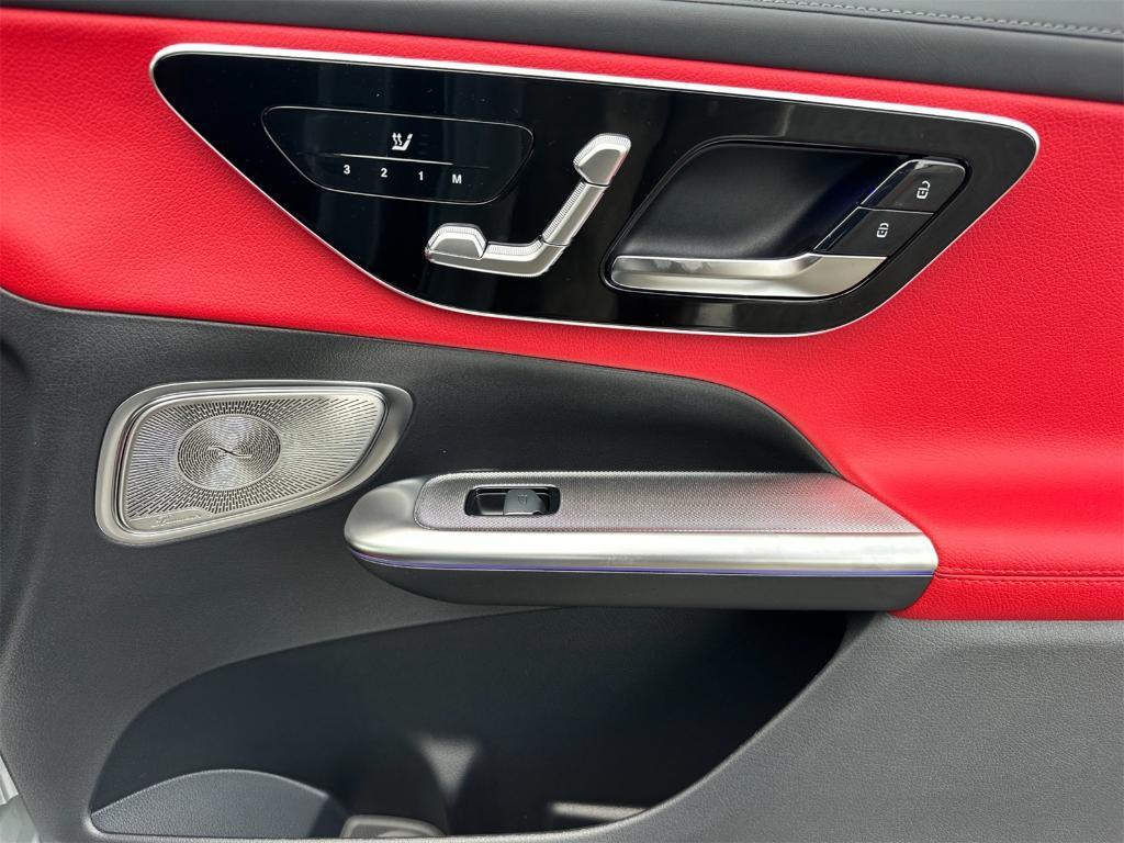 new 2026 Mercedes-Benz GLC 300 car, priced at $66,170