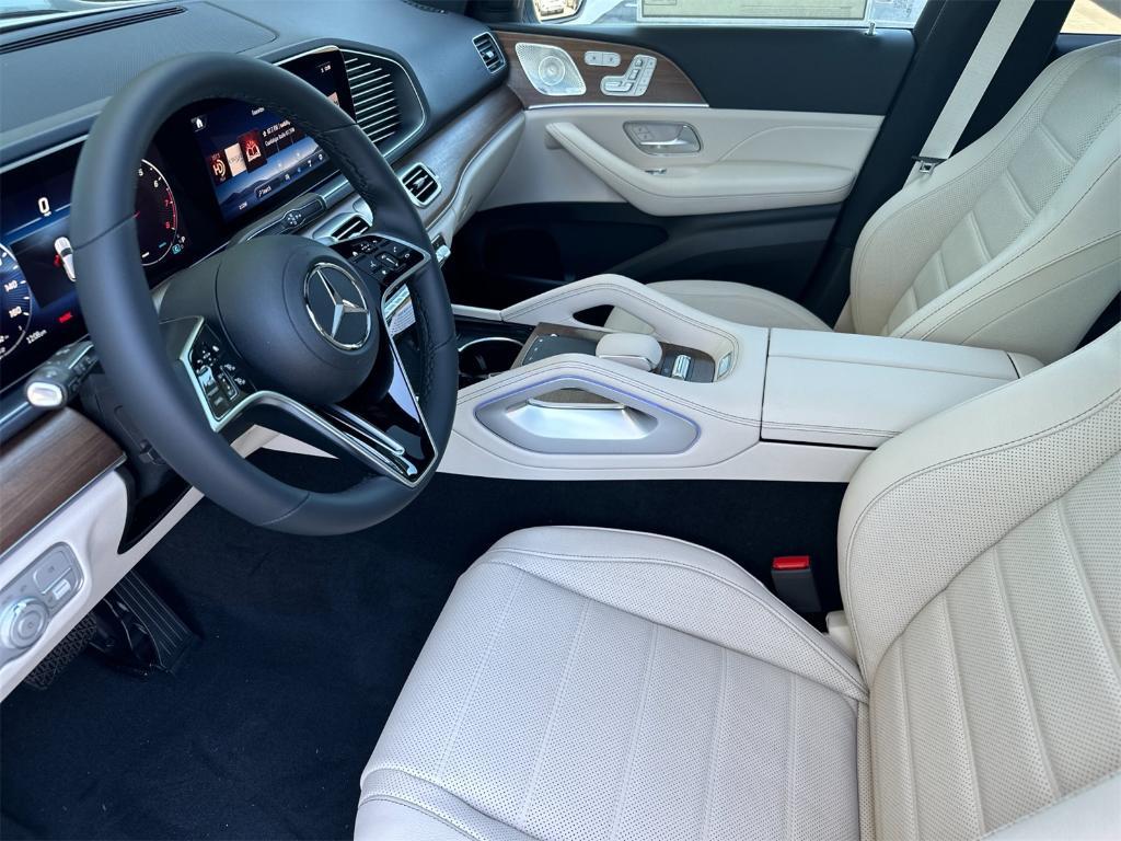 new 2026 Mercedes-Benz GLE 580 car, priced at $91,615