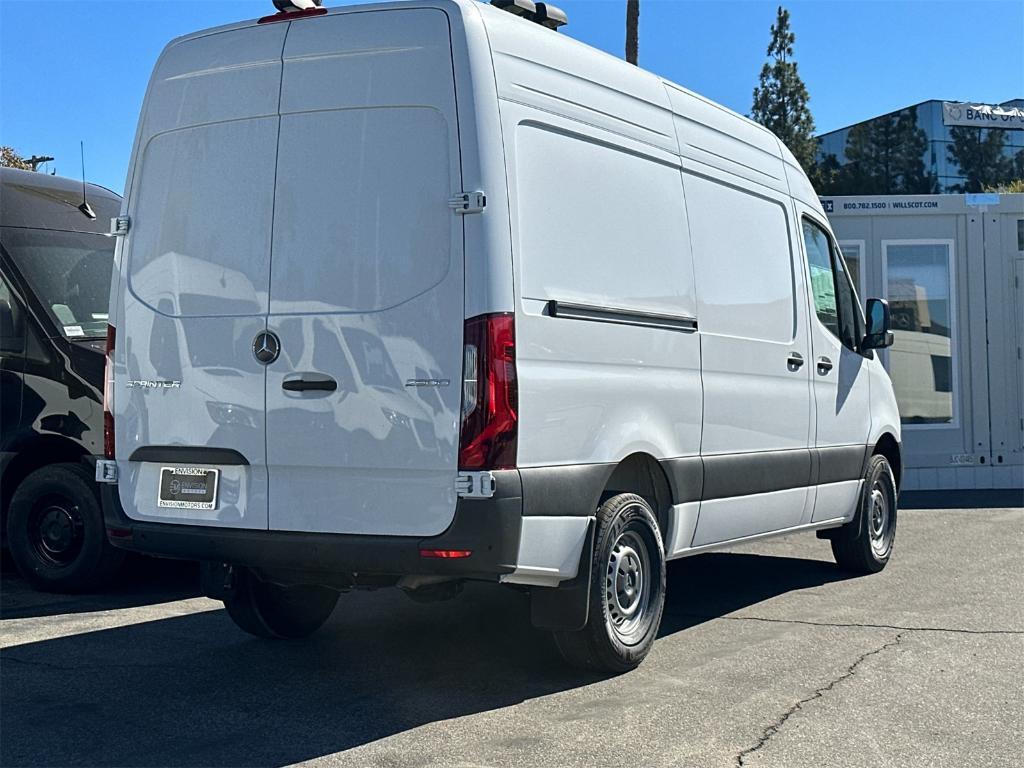 new 2025 Mercedes-Benz Sprinter 2500 car, priced at $69,302