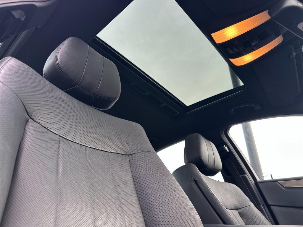 used 2010 Mercedes-Benz E-Class car, priced at $12,397