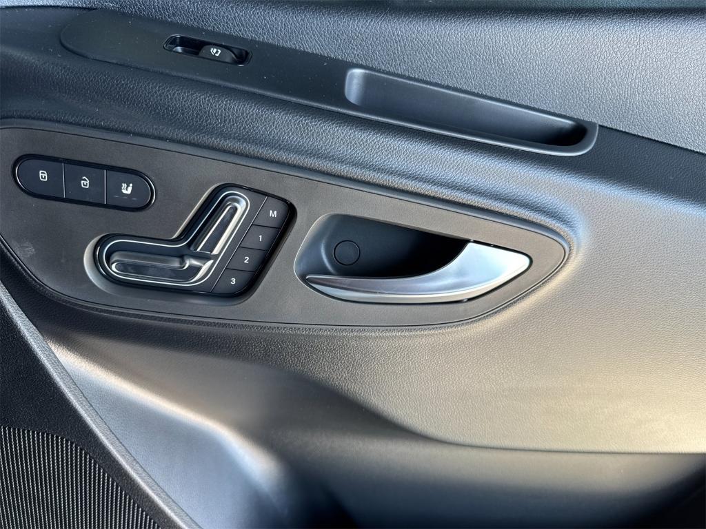 new 2025 Mercedes-Benz Sprinter 2500 car, priced at $77,103