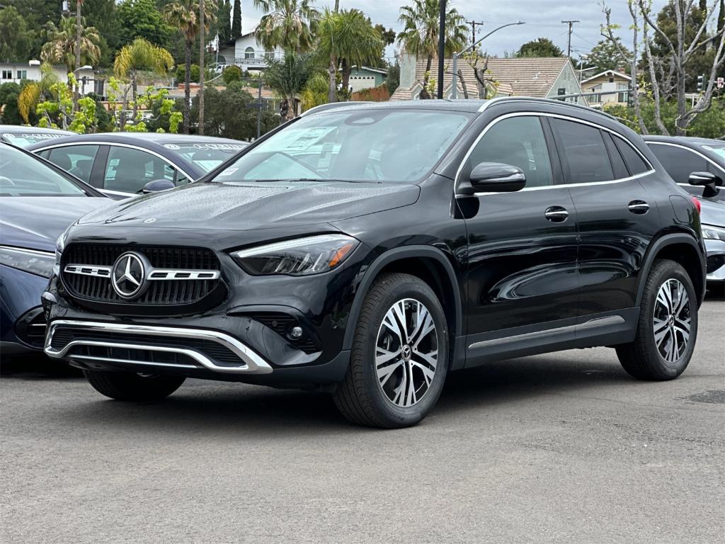 new 2025 Mercedes-Benz GLA 250 car, priced at $45,845