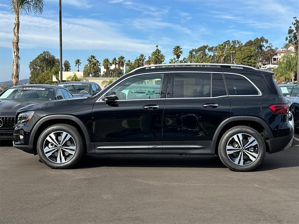 new 2025 Mercedes-Benz GLB 250 car, priced at $49,870