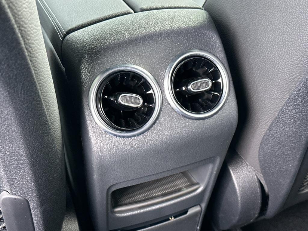 new 2025 Mercedes-Benz GLB 250 car, priced at $49,870