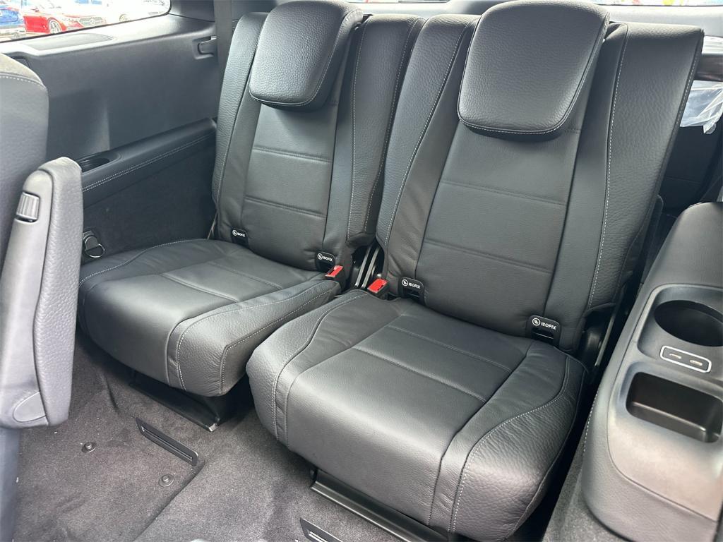 new 2026 Mercedes-Benz GLS 450 car, priced at $106,160