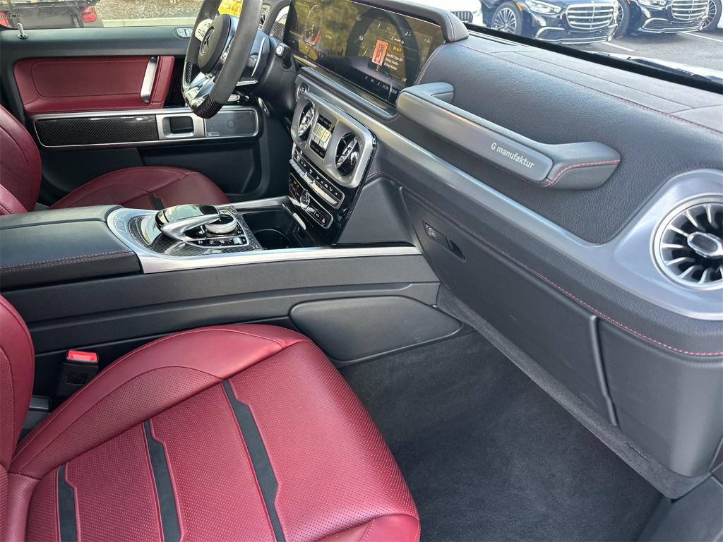 used 2022 Mercedes-Benz AMG G 63 car, priced at $174,997