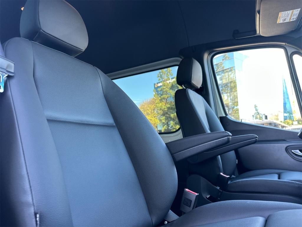 new 2025 Mercedes-Benz Sprinter 2500 car, priced at $88,903
