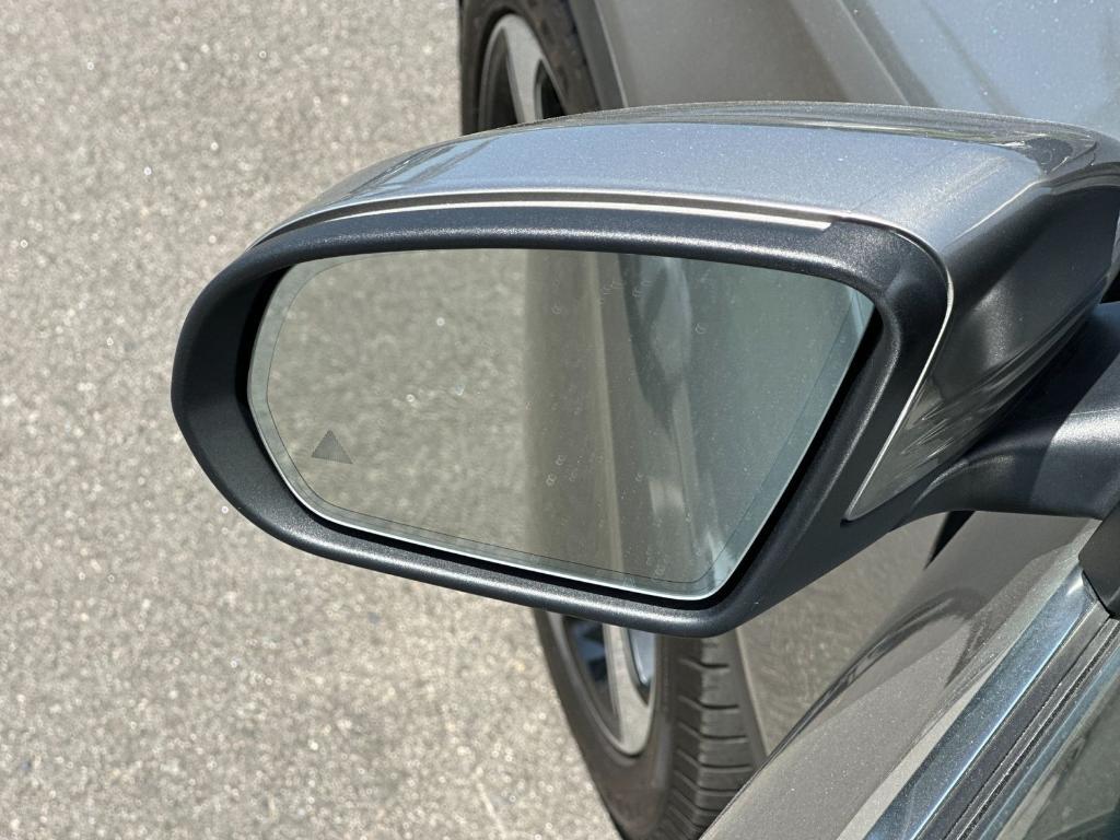 used 2019 Mercedes-Benz GLC 300 car, priced at $28,497